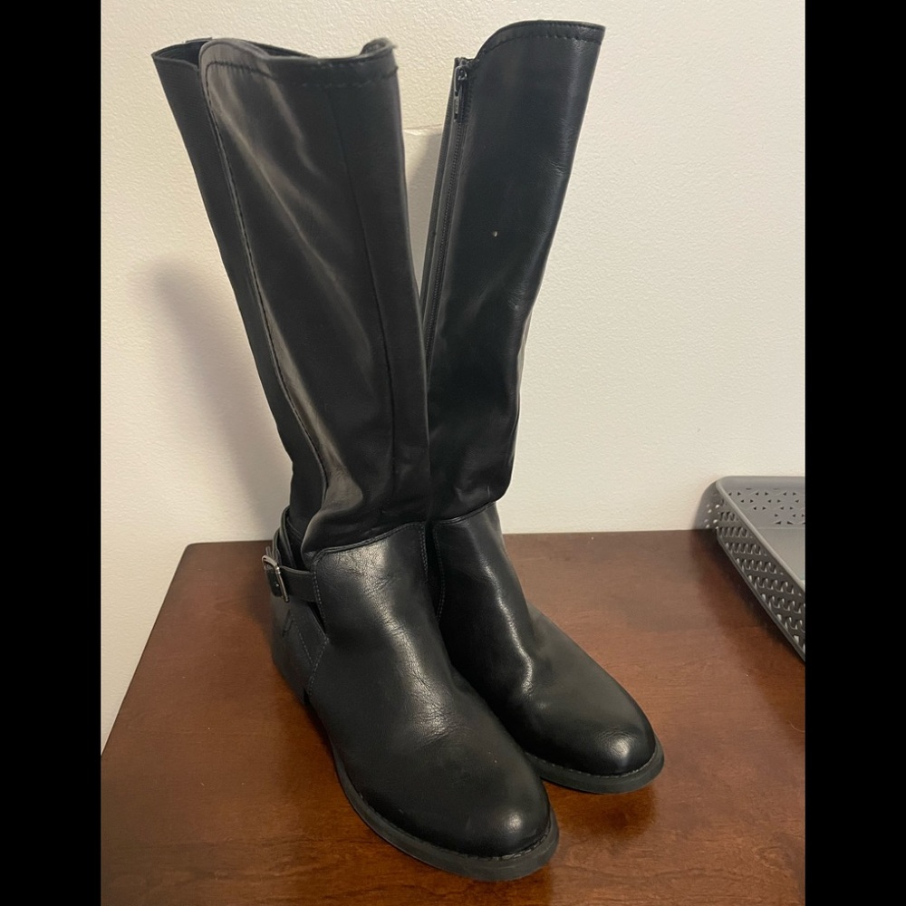 Nine West riding boots. Size 8.5 US. BLACK. LEATHER